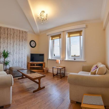 The Whitby Prospect, 2 Bed Apartment With Stunning Views, 2 Mins From Beach מראה חיצוני תמונה