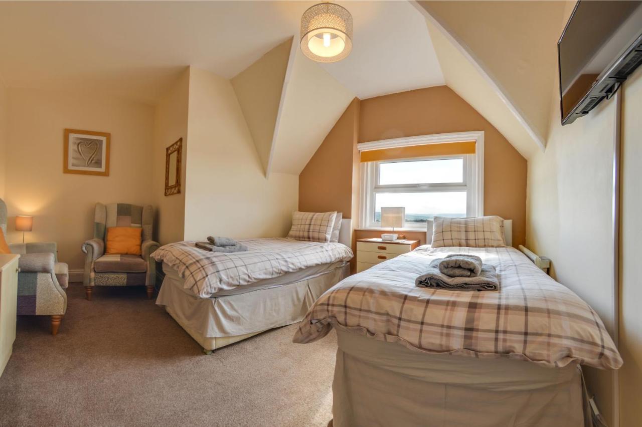 The Whitby Prospect, 2 Bed Apartment With Stunning Views, 2 Mins From Beach מראה חיצוני תמונה
