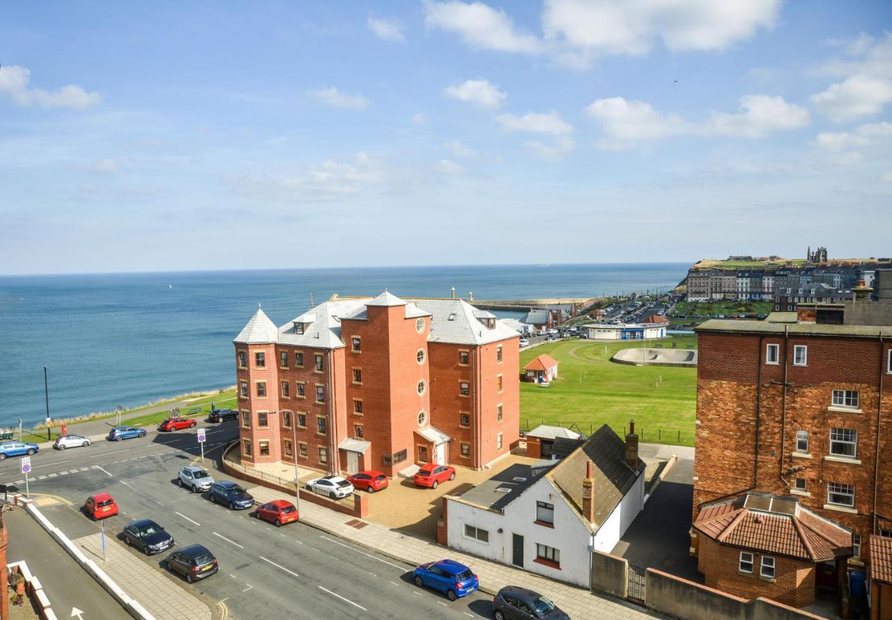 The Whitby Prospect, 2 Bed Apartment With Stunning Views, 2 Mins From Beach מראה חיצוני תמונה
