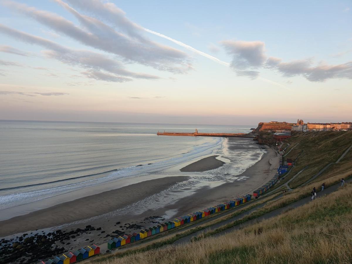The Whitby Prospect, 2 Bed Apartment With Stunning Views, 2 Mins From Beach מראה חיצוני תמונה